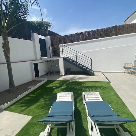 Un Rincon En La Playa *